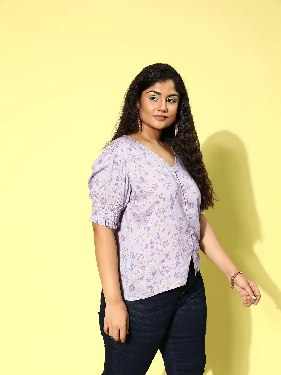Berrylush Women Plus Size Purple Floral Printed V-Neck Puff Sleeves Button-Up Crepe Smocked Regular Top