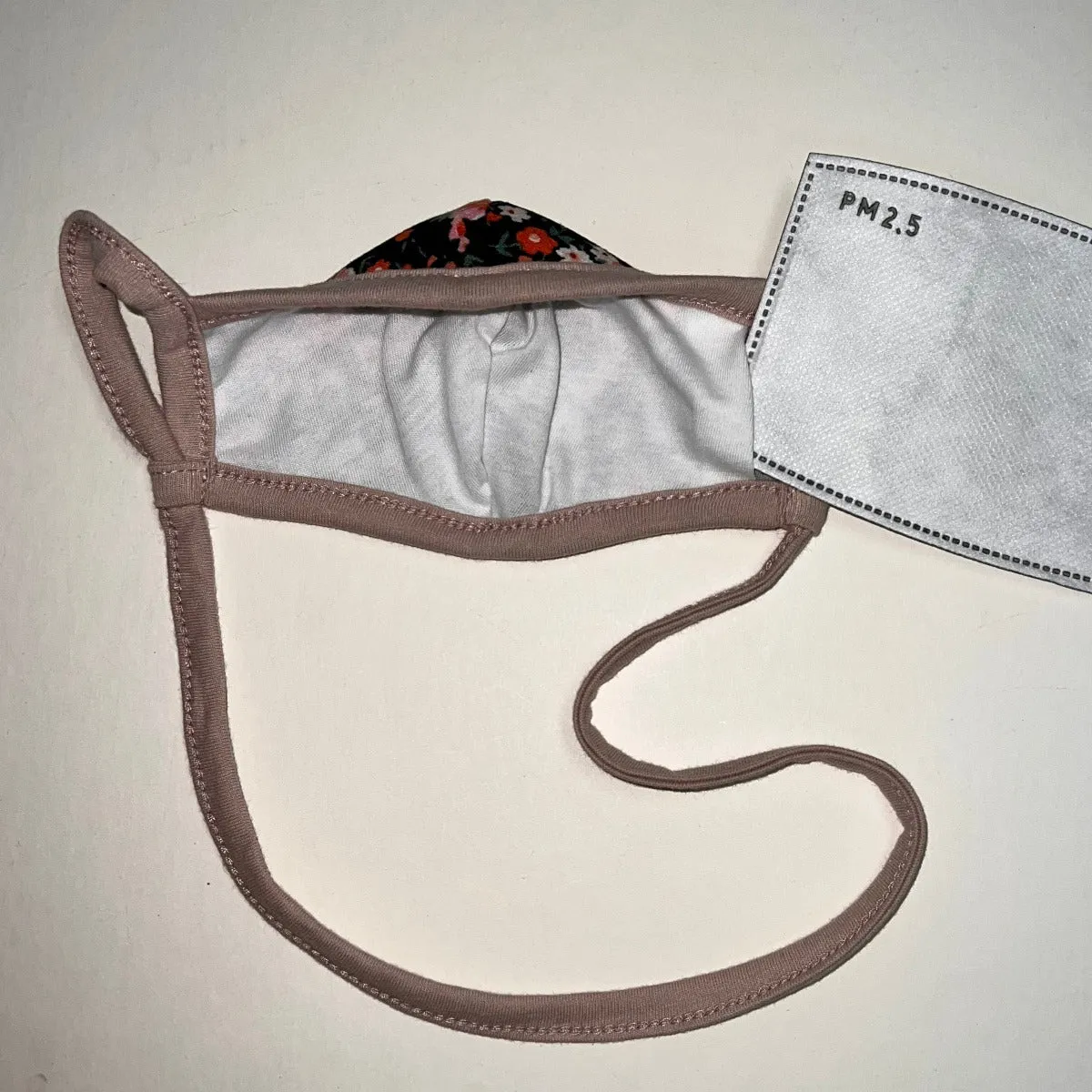 Black Floral w/ Pocket Infinity | Taupe