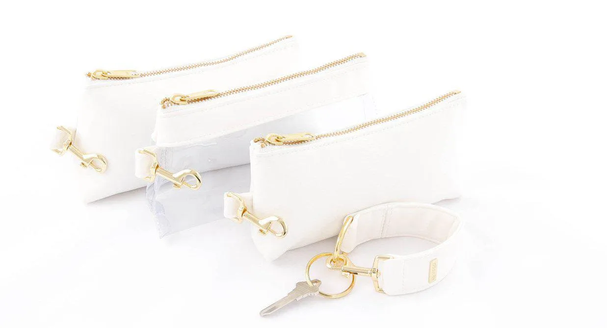 Frost White SIGNATURE KEYPIT Set • Wristlet