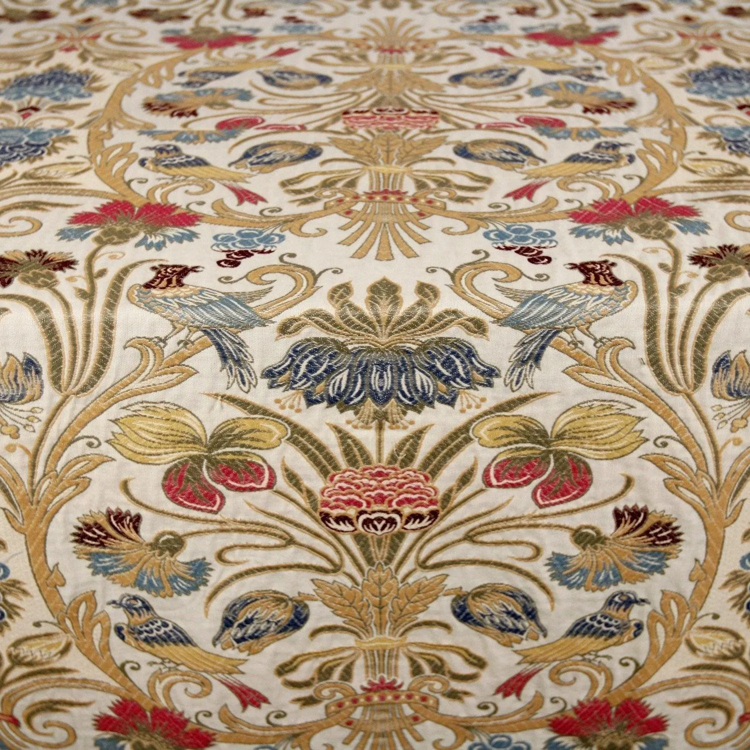 Laudian Style Altar Pall in 'Windsor Tennyson'