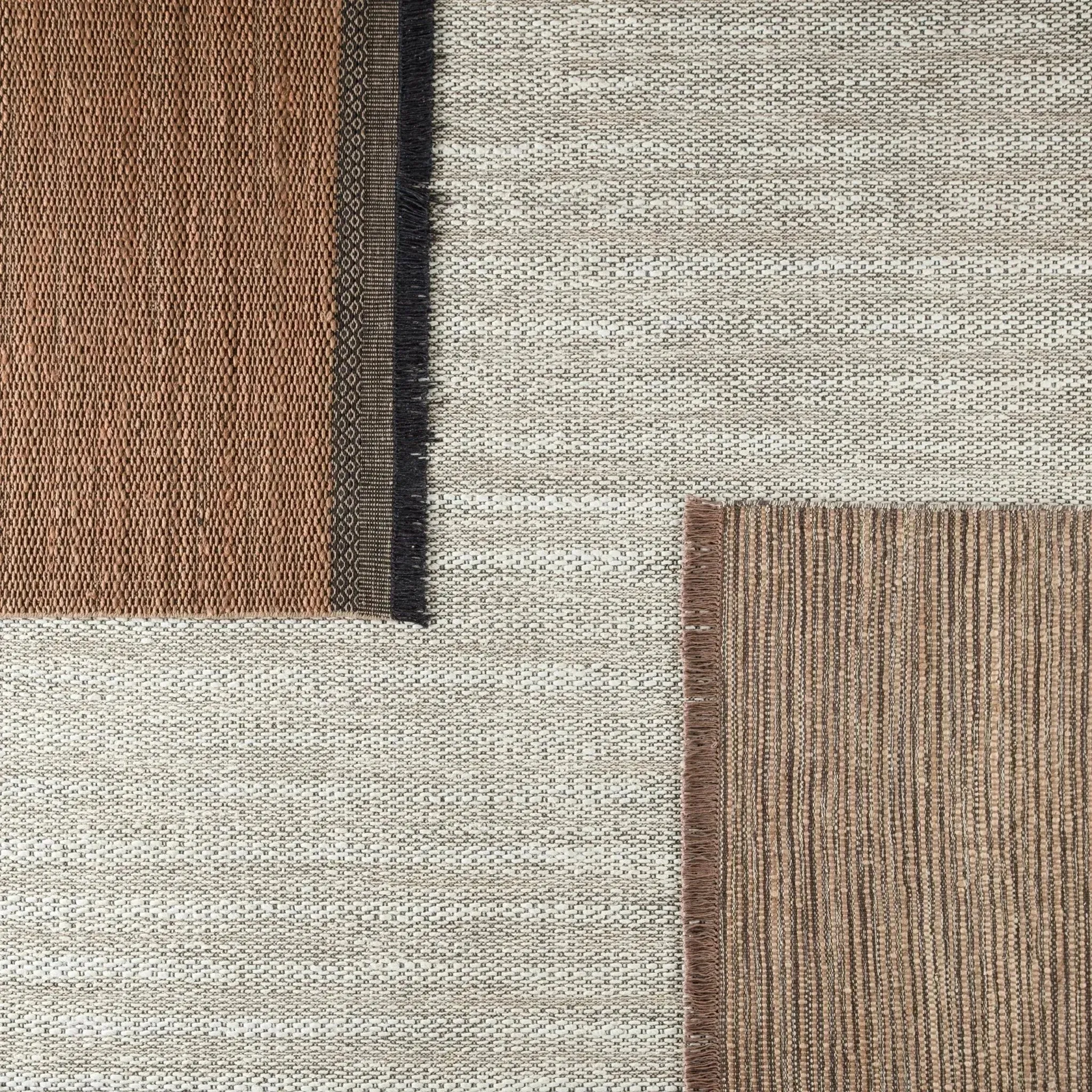 Mosaic MOS02 Ivory/Black Rug