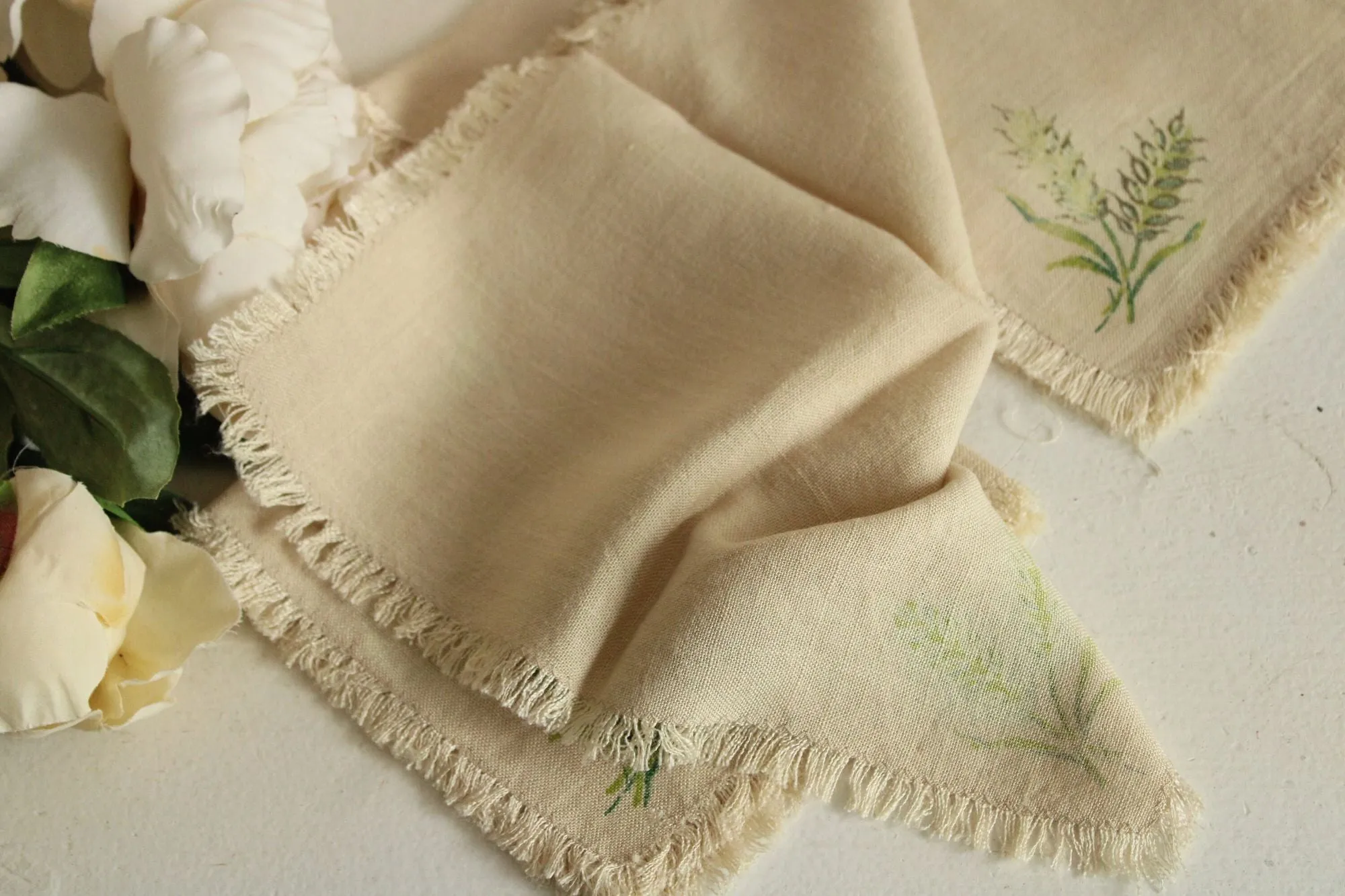 Vintage 1970s 1980s Set of Four Napkins with a Lavender or Wheat Print on Beige Linen