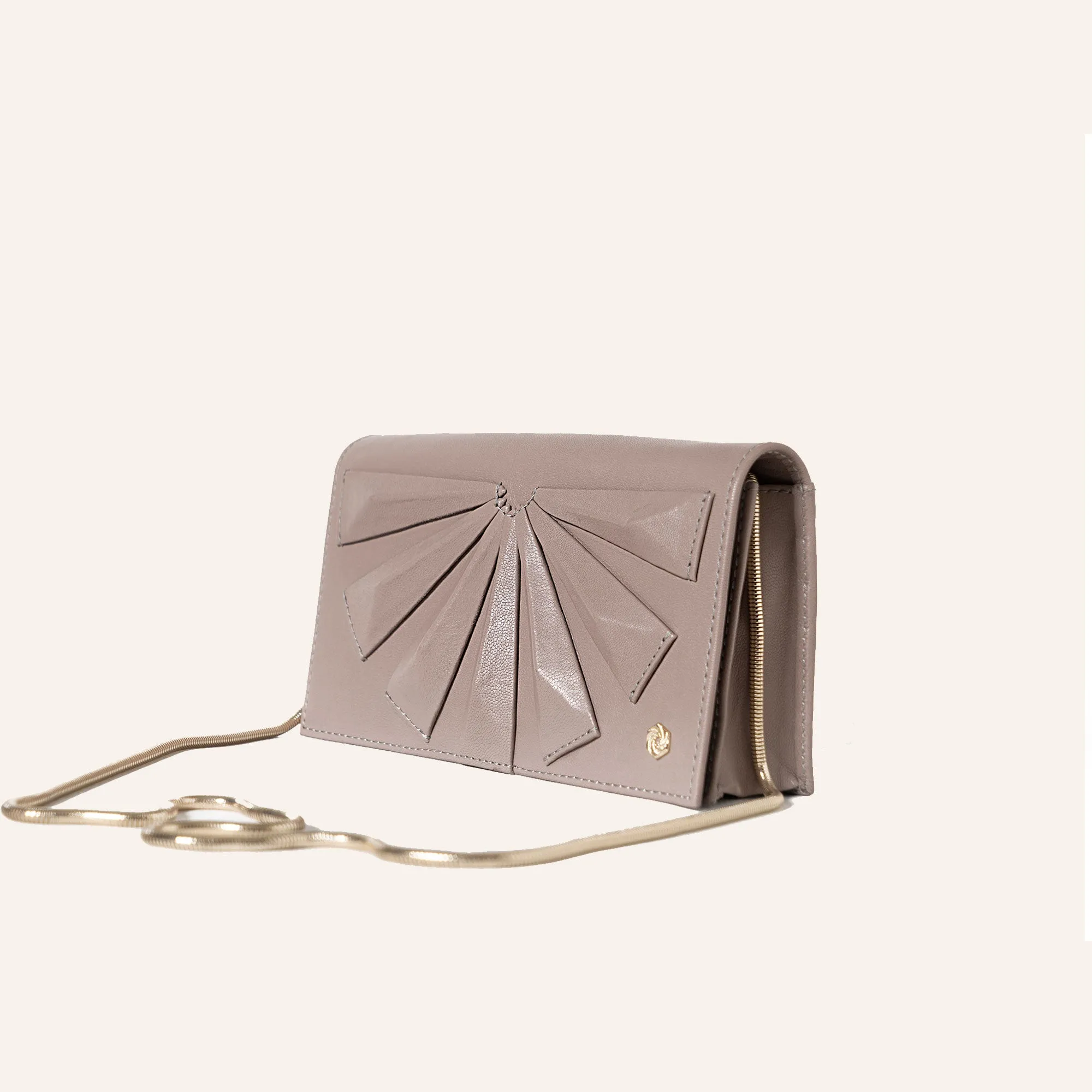 Wallet on Chain Taupe Grey